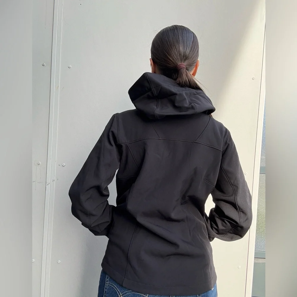AVIA Softshell Jacket – Water-Resistant, Size M - Picture 5 of 13